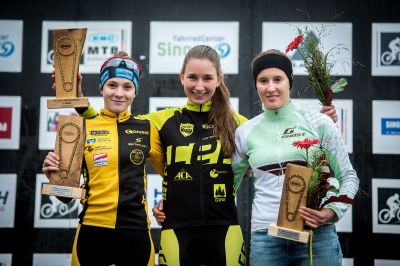 Maria Döring auf dem Siegertreppchen